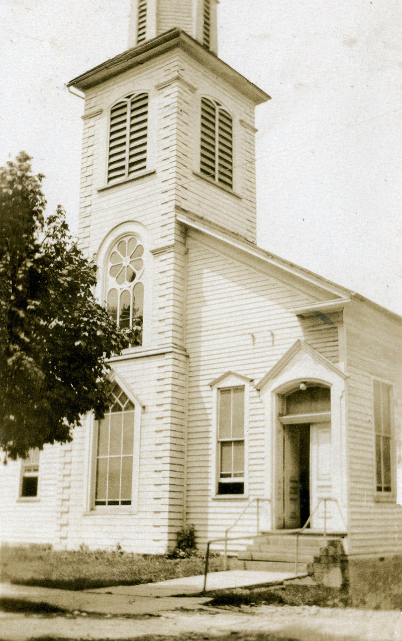 Vintage Oarangeville UCC Church